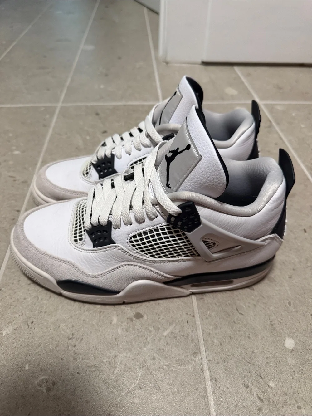 Air Jordan 4 Retro 'Military Black'